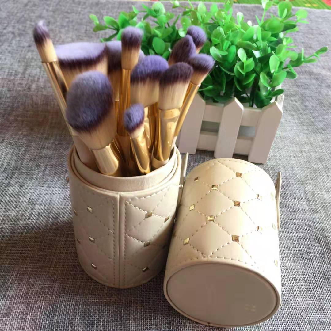 12-Piece Professional Makeup Brush Set with Storage Bucket – Dual Fibre, Wooden Handle